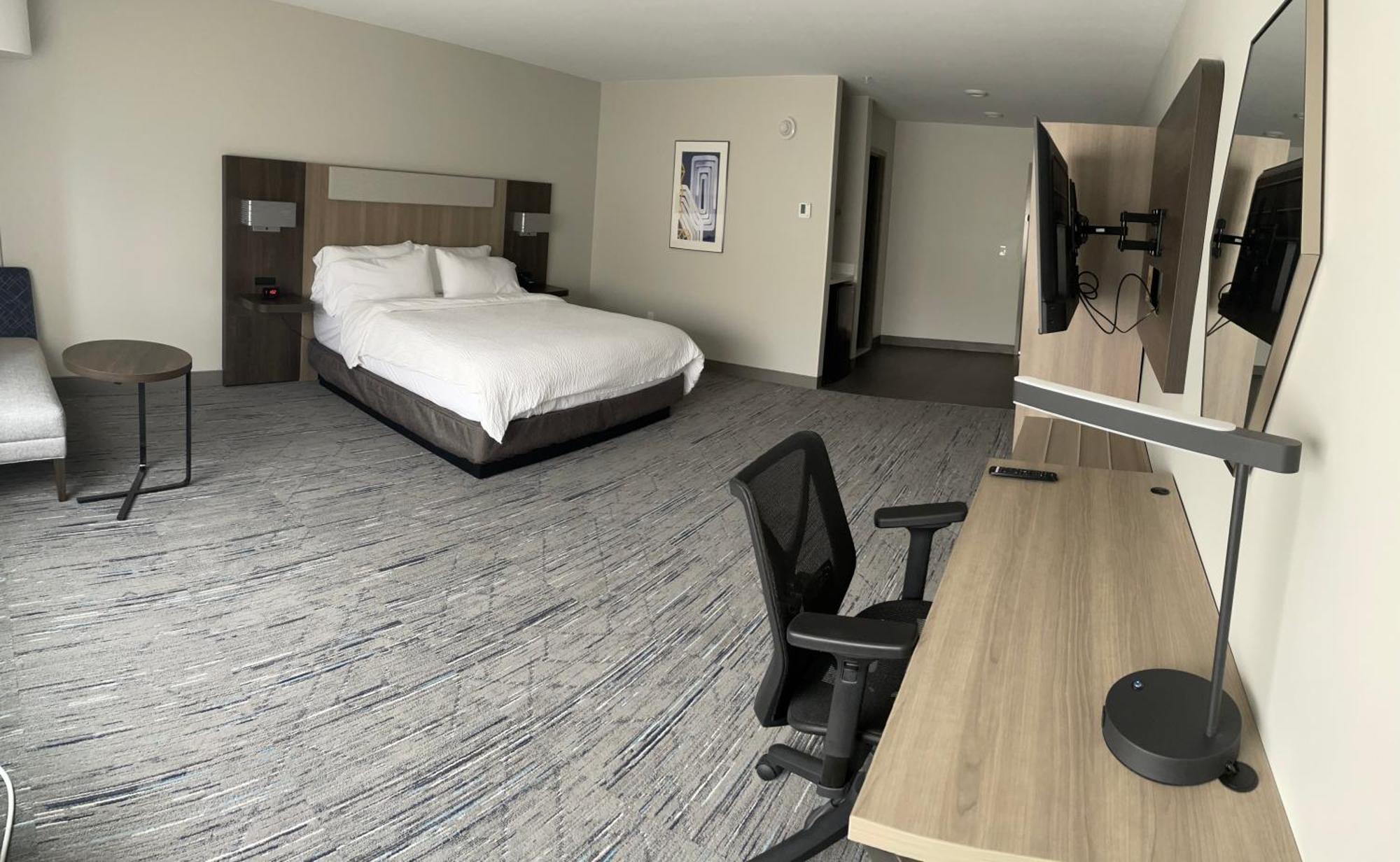 Holiday Inn Express & Suites Muskegon - Grand Haven By Ihg Exterior foto